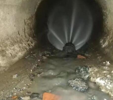 精河市政管道清淤